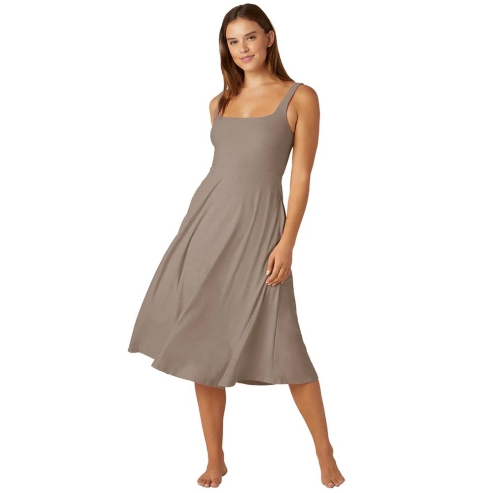 Beyond Yoga Featherweight At The Ready Square Neck Dress Boho Elevated Basic S